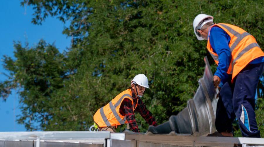 Professional residential roofers in Mounds, IL